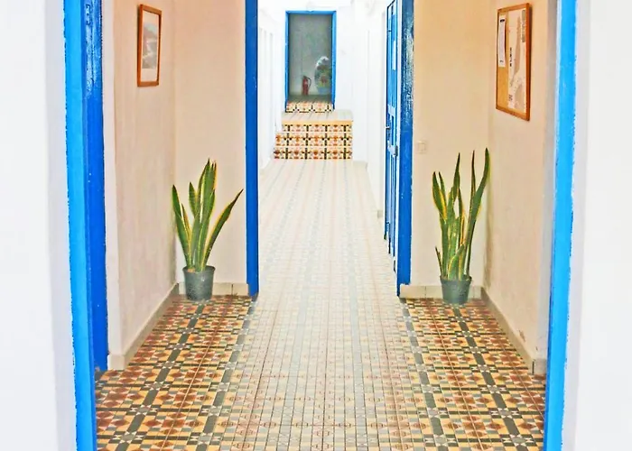 Sol Y Mar Surf Camp Hostel