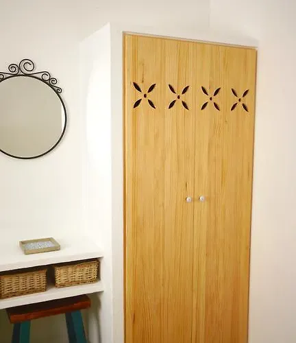 Sol Y Mar Surf Camp Хостел *