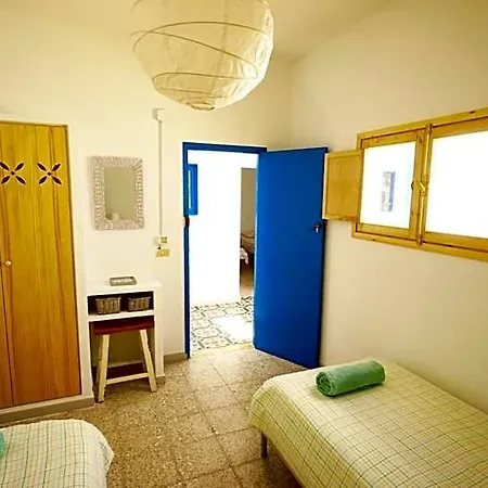 Sol Y Mar Surf Camp Hostel *