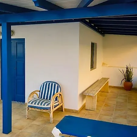Hostel Sol Y Mar Surf Camp Corralejo