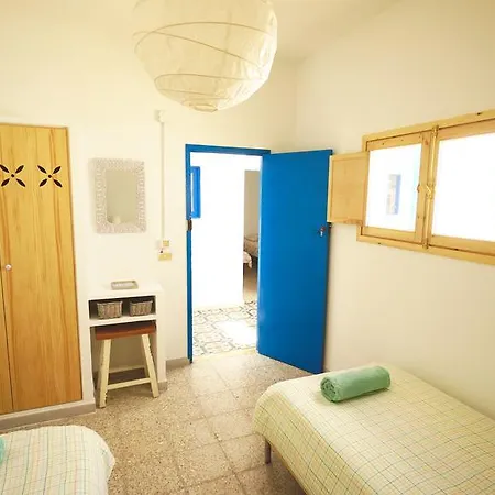 אכסניה Sol Y Mar Surf Camp *